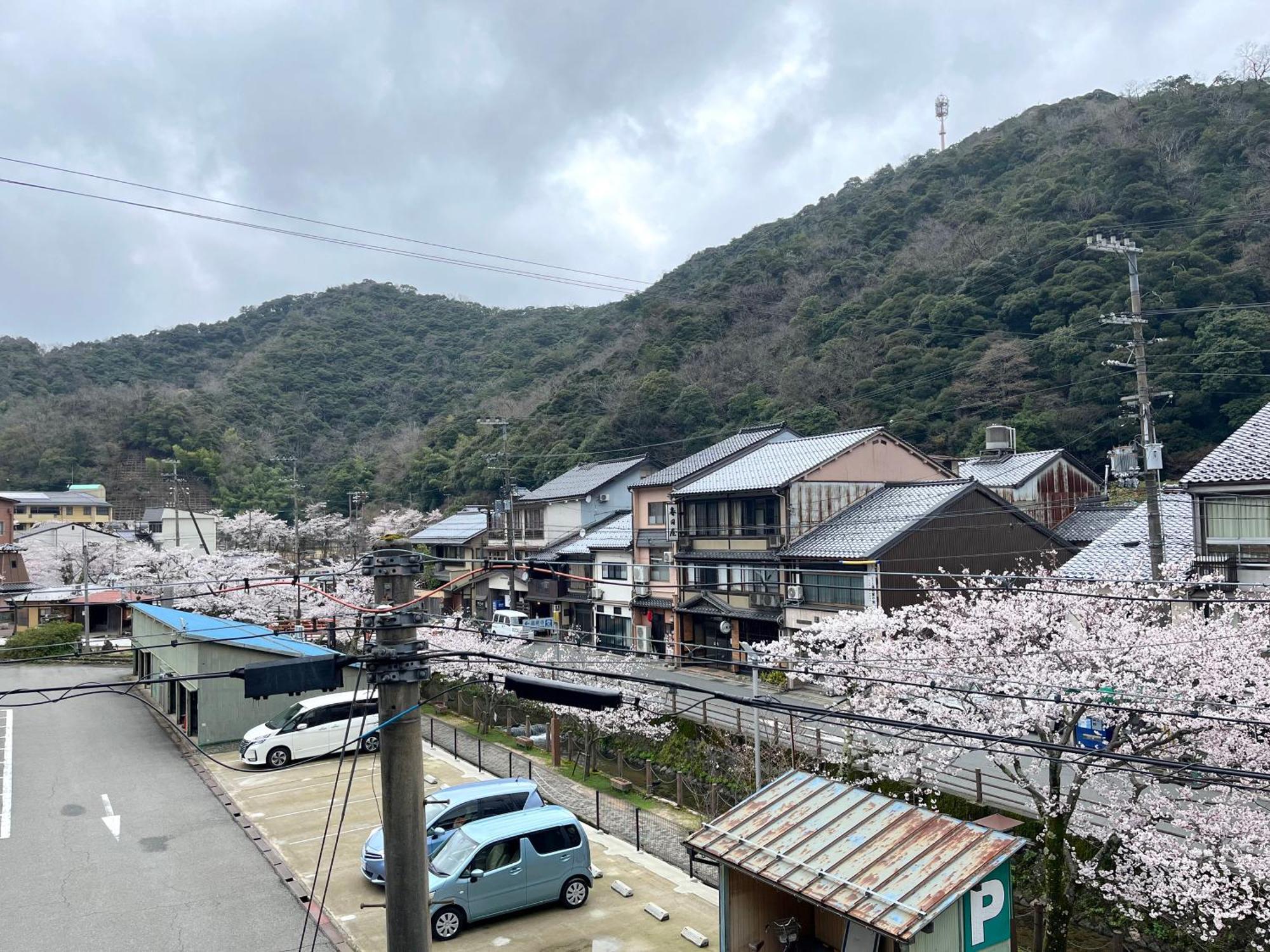 城崎温泉一棟貸し　旅宿yadokari Toyooka  Luaran gambar